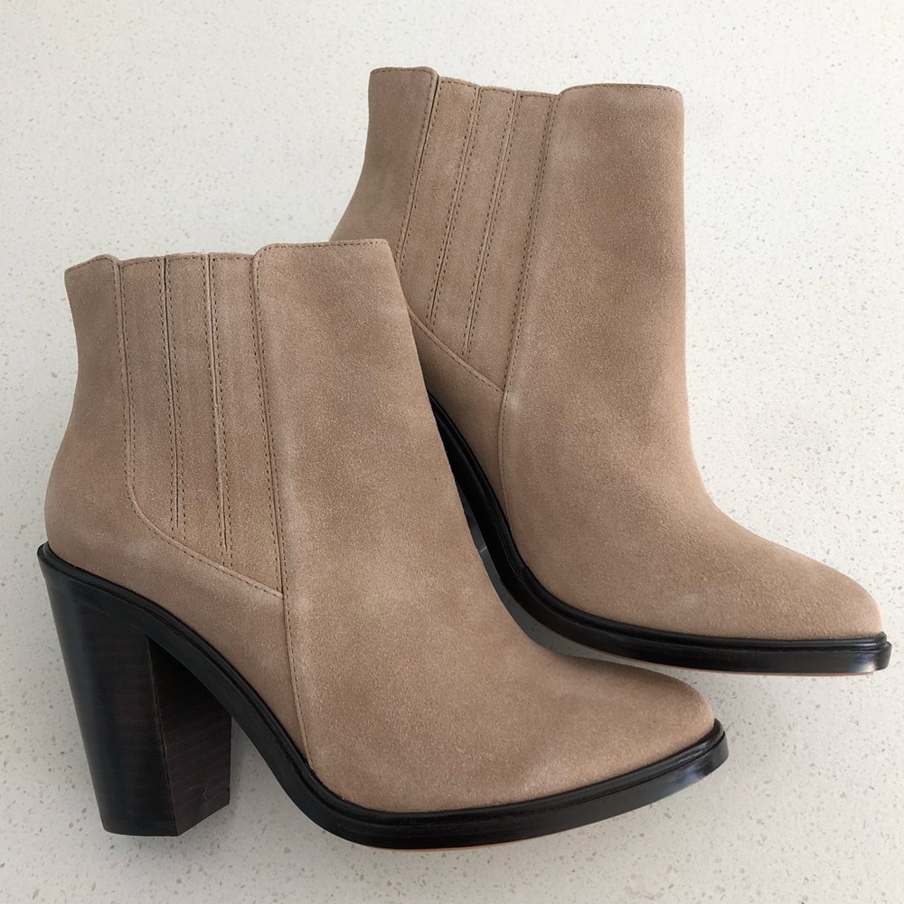 Joie Cloee Ankle Bootie - Gesso